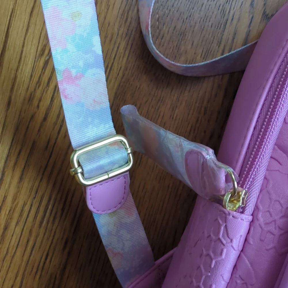 NWT Betsey Johnson LBSKYLAR Backpack In Pink